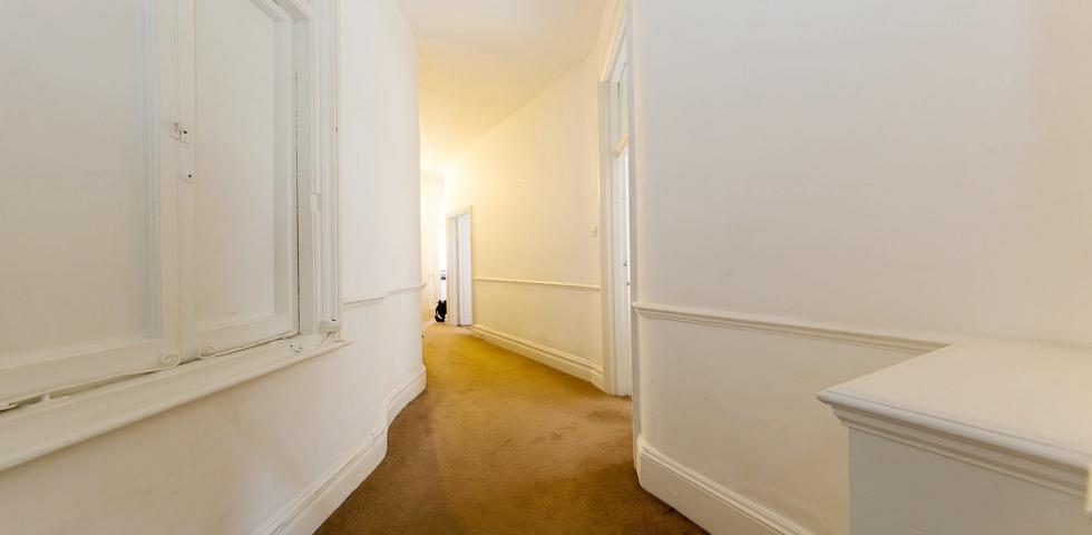 Large three bedroom apartment within beautiful mansion building  Wymering Road, MAIDA VALE